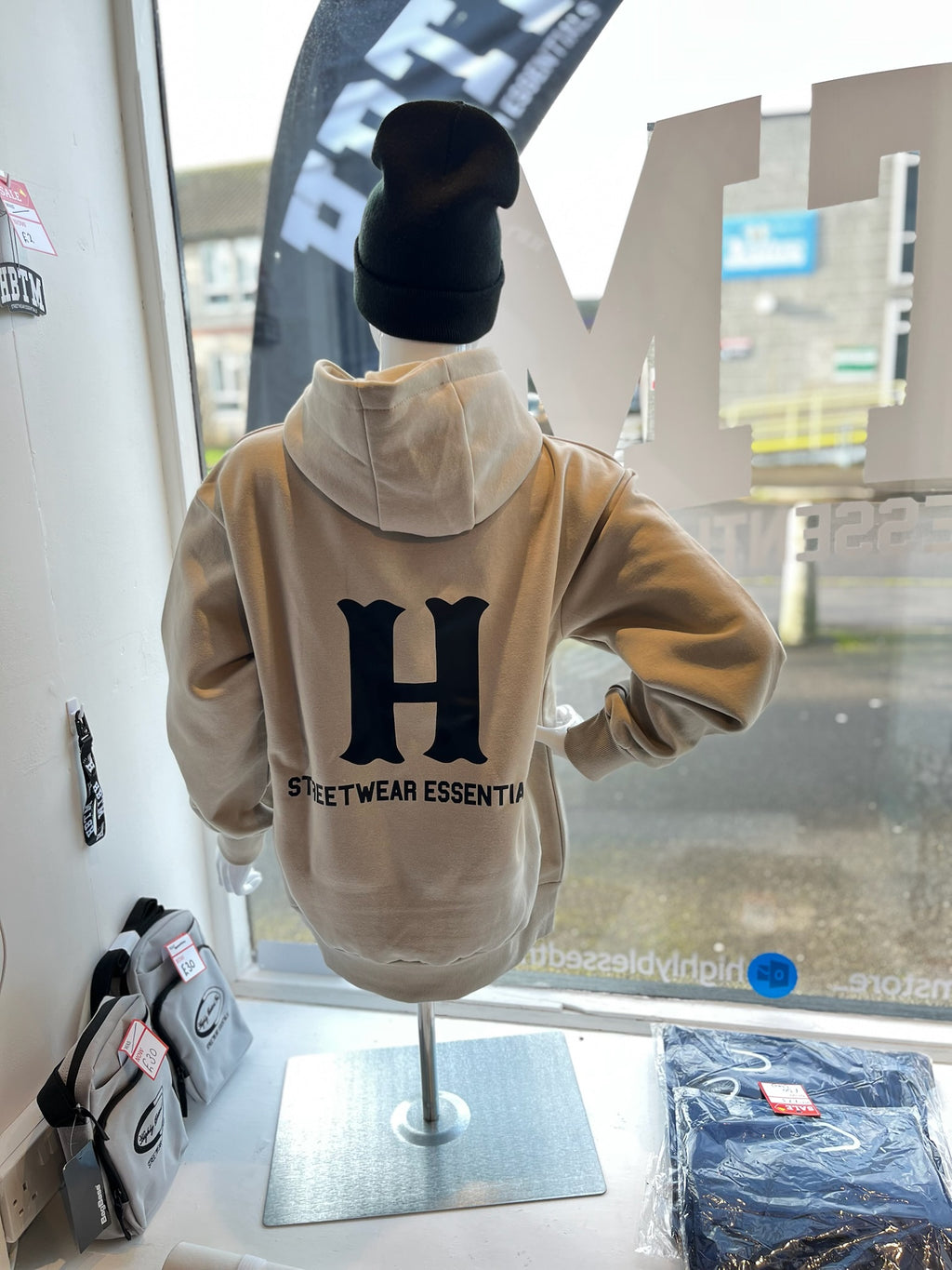 HBTM ‘BONE’ SE Hoodie